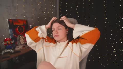 Snapshot of amberlyyy chatting on 13, 4, 2026 my name is Sonya but you can call me your favorite girl 3 online show from 13, 4, 2026