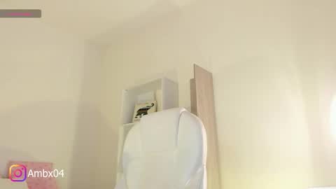 Amber online show from 5, 3, 2026