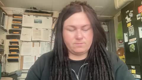 ambermoss7 online show from 5, 3, 2026