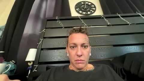 Snapshot of amberneddie chatting on 29, 10, 2025 Amberneddie online show from 29, 10, 2025