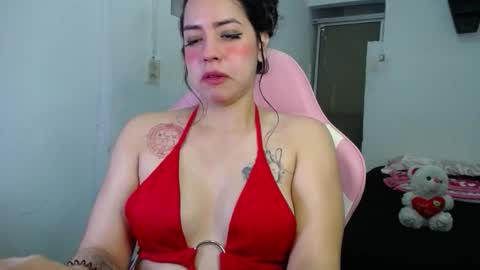 Snapshot of amberraiden9 chatting on 1, 10, 2025 Amber online show from 1, 10, 2025