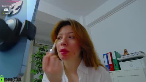 AmberRosewood online show from 5, 4, 2026