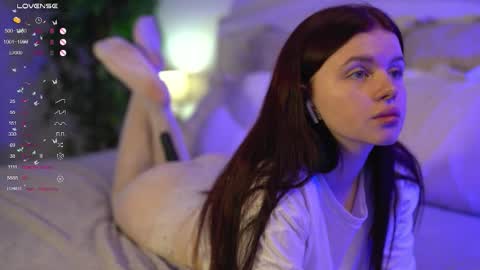 Snapshot of ambershoney chatting on 16, 9, 2025 Amber online show from 16, 9, 2025