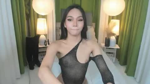 Snapshot of ambervixen69 chatting on 23, 9, 2025 BIGCOCK AMBER online show from 23, 9, 2025