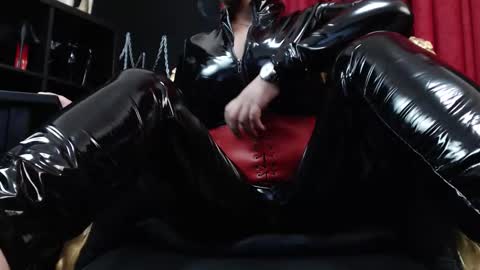 Snapshot of amberxsmithx chatting on 9, 9, 2025 AMBER online show from 9, 9, 2025