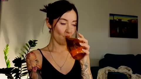 Moon inst 4mbientmoon online show from 19, 2, 2026