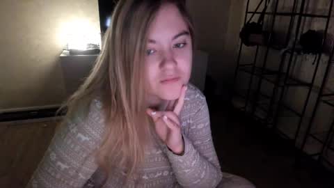 ambrosia__ online show from 28, 9, 2025