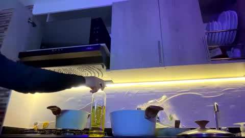 Amdrix online show from 17, 2, 2025