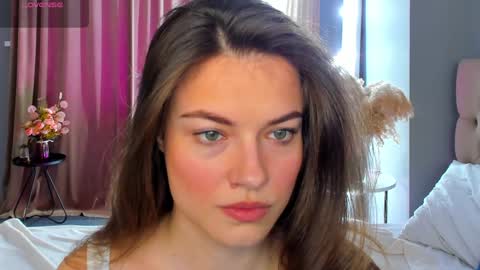 Snapshot of ameli_lorans chatting on 6, 2, 2025 Ameli Lorans online show from 6, 2, 2025