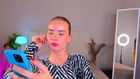 Snapshot of ameli_povilainn chatting on 9, 10, 2025 Ameli online show from 9, 10, 2025