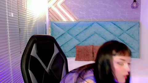 Snapshot of amelia_fry chatting on 1, 3, 2025 amelia_fry online show from 1, 3, 2025