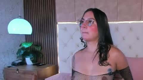 Snapshot of amelia_rossetti chatting on 9, 7, 2026 amelia rossetti online show from 9, 7, 2026