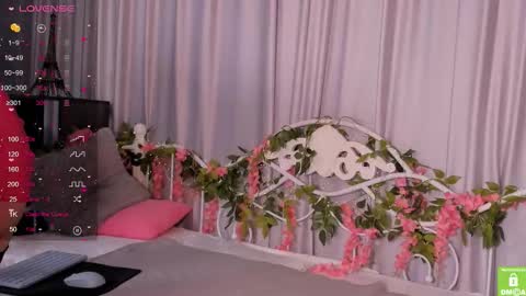 Snapshot of amelia_skyy chatting on 24, 9, 2025 Anna online show from 24, 9, 2025