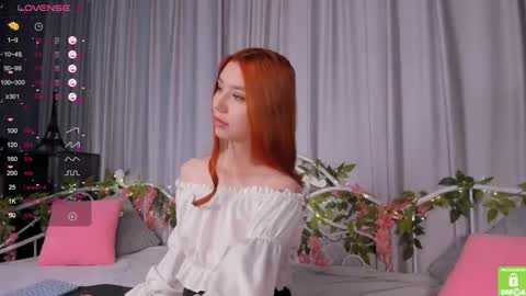 Snapshot of amelia_skyy chatting on 27, 10, 2025 Anna online show from 27, 10, 2025