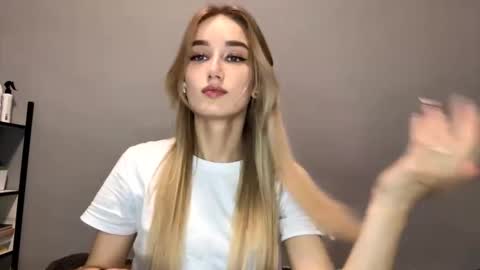 Catherine online show from 30, 9, 2025