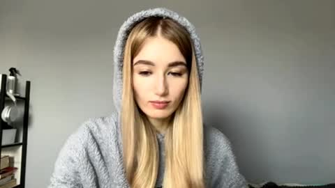 Catherine online show from 7, 10, 2025