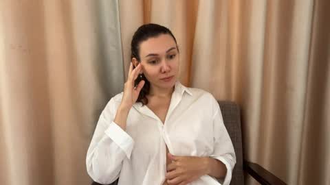 Snapshot of ameliahenderson chatting on 3, 5, 2026 Ameli online show from 3, 5, 2026