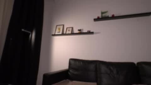 Snapshot of ameliamber0 chatting on 28, 10, 2025 Amelia online show from 28, 10, 2025