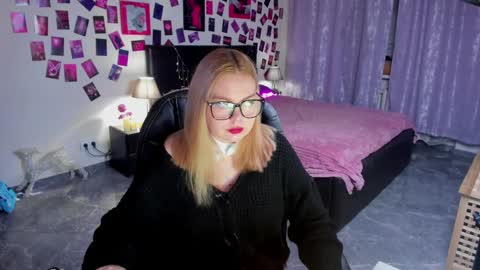 Snapshot of ameliamerris chatting on 8, 4, 2026 Amelia online show from 8, 4, 2026