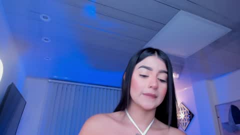 Snapshot of amelie_jhons chatting on 22, 1, 2025 Amelie Jons online show from 22, 1, 2025