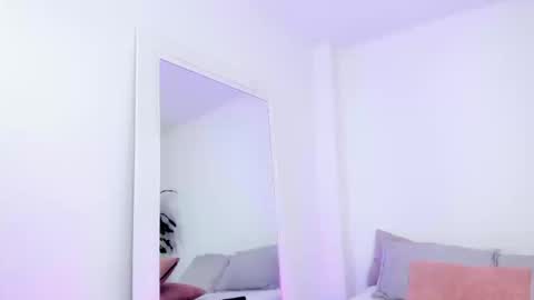 Amelie  online show from 19, 9, 2025