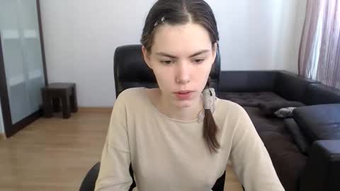 Snapshot of ameliereve chatting on 19, 9, 2025 Amelie online show from 19, 9, 2025