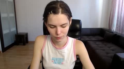 Snapshot of ameliereve chatting on 23, 9, 2025 Amelie online show from 23, 9, 2025