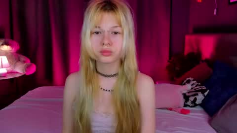 Snapshot of ameliia_backer chatting on 11, 6, 2026 Amelia online show from 11, 6, 2026