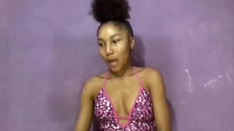 amelisy20005 online show from 2, 2, 2026