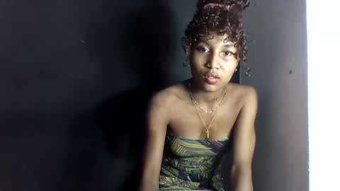 Snapshot of amelisy20005 chatting on 20, 4, 2026 amelisy20005 online show from 20, 4, 2026