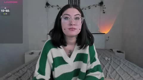 Snapshot of ameliya_sun chatting on 27, 2, 2025 Aylin online show from 27, 2, 2025