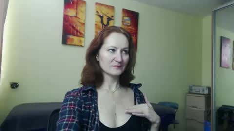 Snapshot of amelly777 chatting on 17, 2, 2025 amelly777 online show from 17, 2, 2025