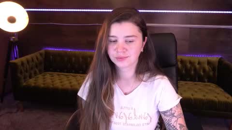 amellymillyy online show from 23, 9, 2025