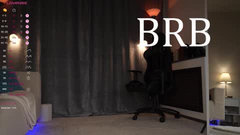 Amy  online show from 28, 9, 2025