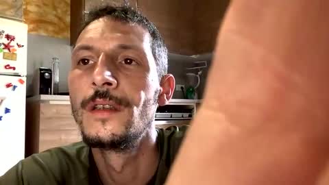 amendolaa536 online show from 8, 11, 2025