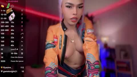 Snapshot of amethyst_ts chatting on 27, 2, 2026 AMETHYST look at my BIO online show from 27, 2, 2026