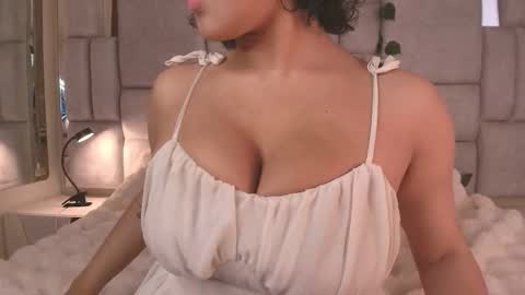      online show from 13, 11, 2025