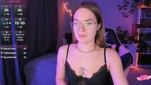 Snapshot of ami_amour_ chatting on 16, 12, 2024 Hi-hi I am Kate welcome to my sexy room online show from 16, 12, 2024