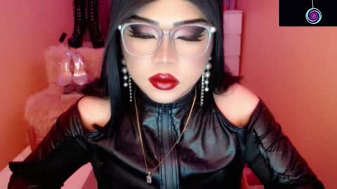 Queen Mireska online show from 10, 3, 2026