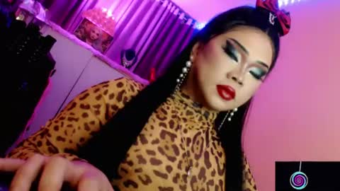 Snapshot of amiadoll chatting on 30, 6, 2026 Queen Mireska online show from 30, 6, 2026