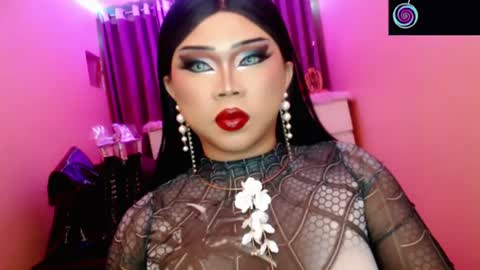 Snapshot of amiadoll chatting on 6, 7, 2026 Queen Mireska online show from 6, 7, 2026