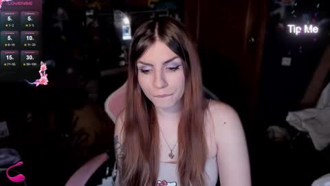 Snapshot of amiandthomas chatting on 14, 10, 2025 VelvetCaprice online show from 14, 10, 2025