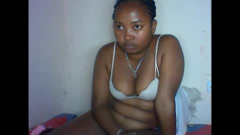 amielle_01 online show from 13, 4, 2026