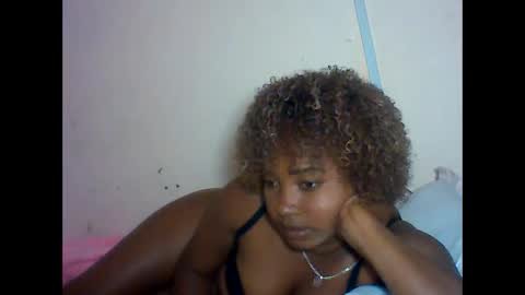 amielle_01 online show from 15, 4, 2026