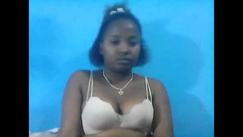 amielle_01 online show from 17, 5, 2026