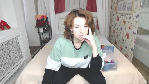 Snapshot of amihotgranny chatting on 5, 4, 2026 Ami online show from 5, 4, 2026