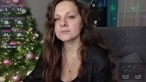 Snapshot of amilafran chatting on 18, 12, 2024 Mila online show from 18, 12, 2024