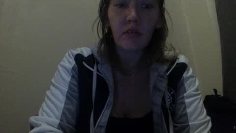 Snapshot of amileamariestar chatting on 22, 12, 2024 amileamariestar online show from 22, 12, 2024