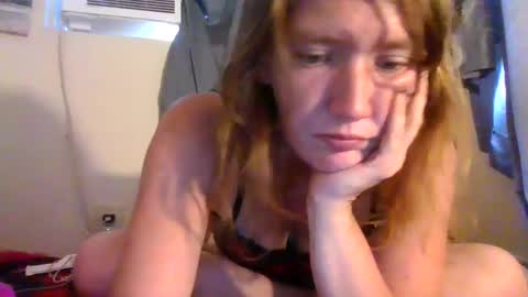 Snapshot of amileamariestar chatting on 25, 9, 2025 amileamariestar online show from 25, 9, 2025