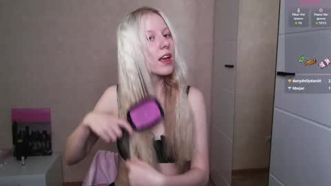  MY NAME IS AMILI WELCOME TO MY ROOM online show from 22, 5, 2026